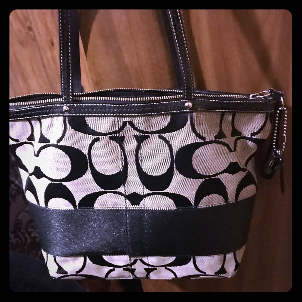 Coach handbag